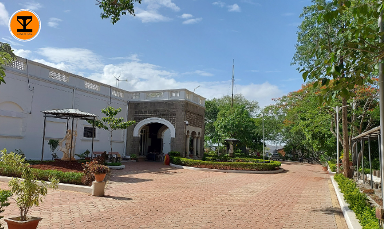 8 Shri Bhavani Museum